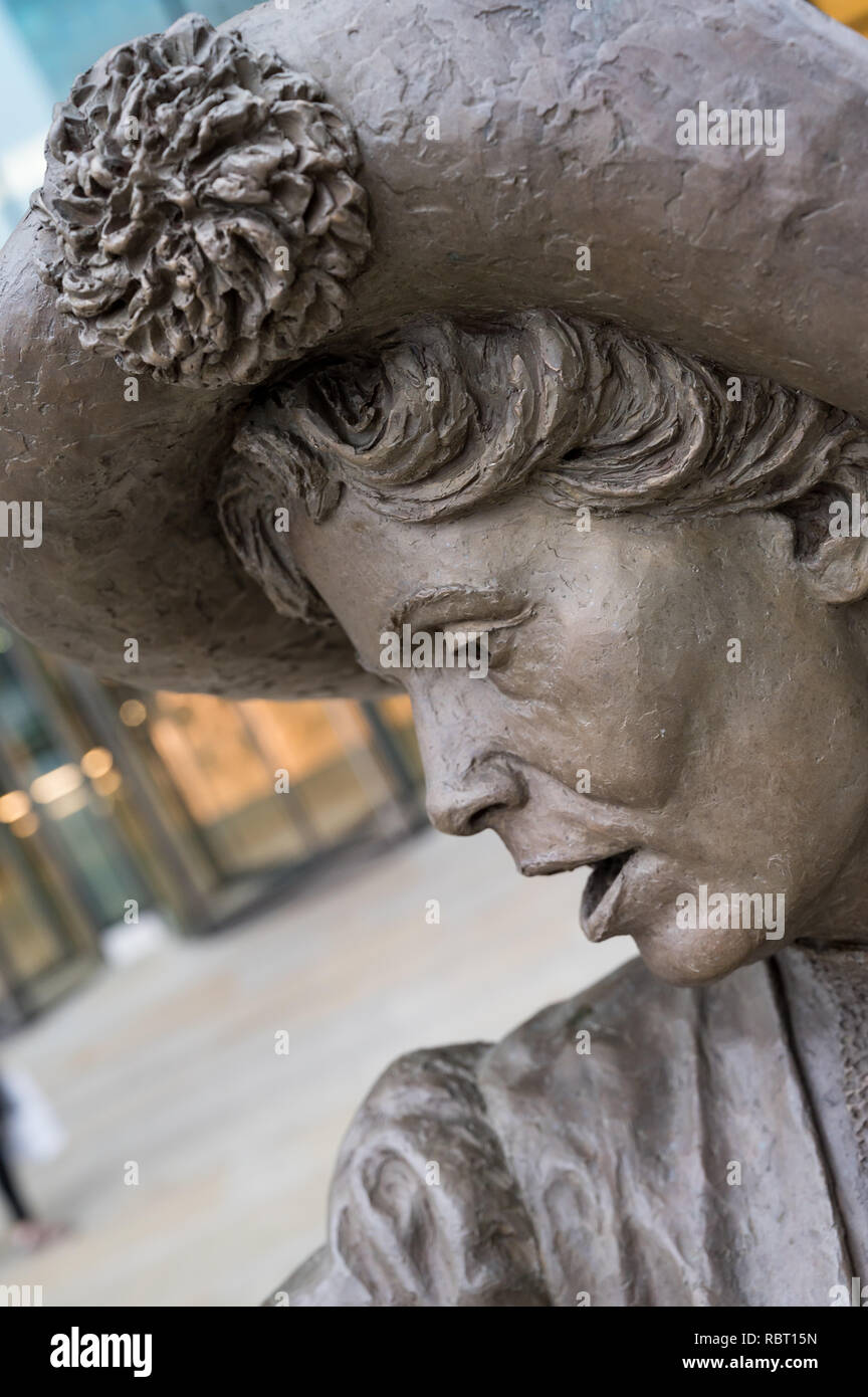 Statue von Emmeline Pankhurst, St. Peter's Square, Manchester Stockfoto