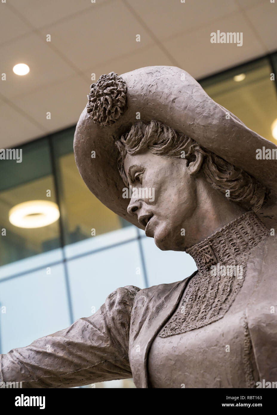 Statue von Emmeline Pankhurst, St. Peter's Square, Manchester Stockfoto