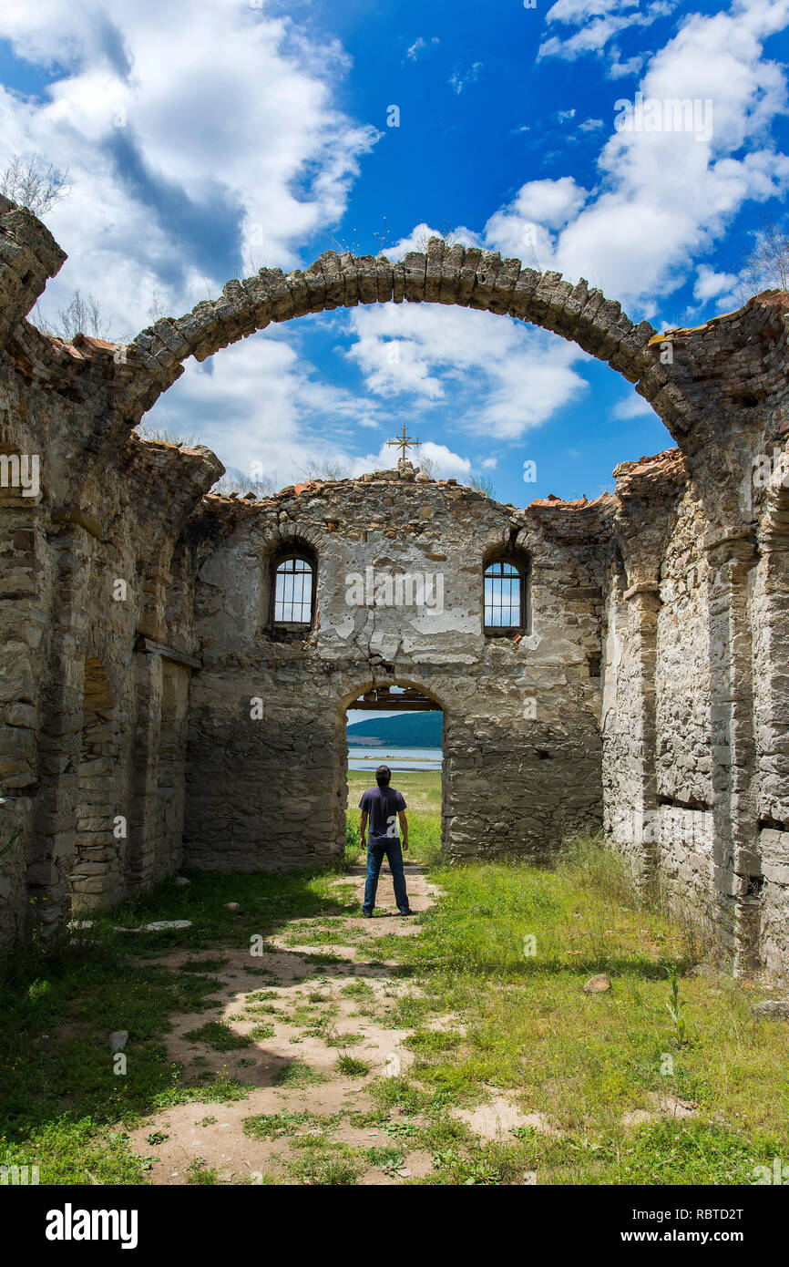 Verlassene Kirche in Bulgarien Stockfoto
