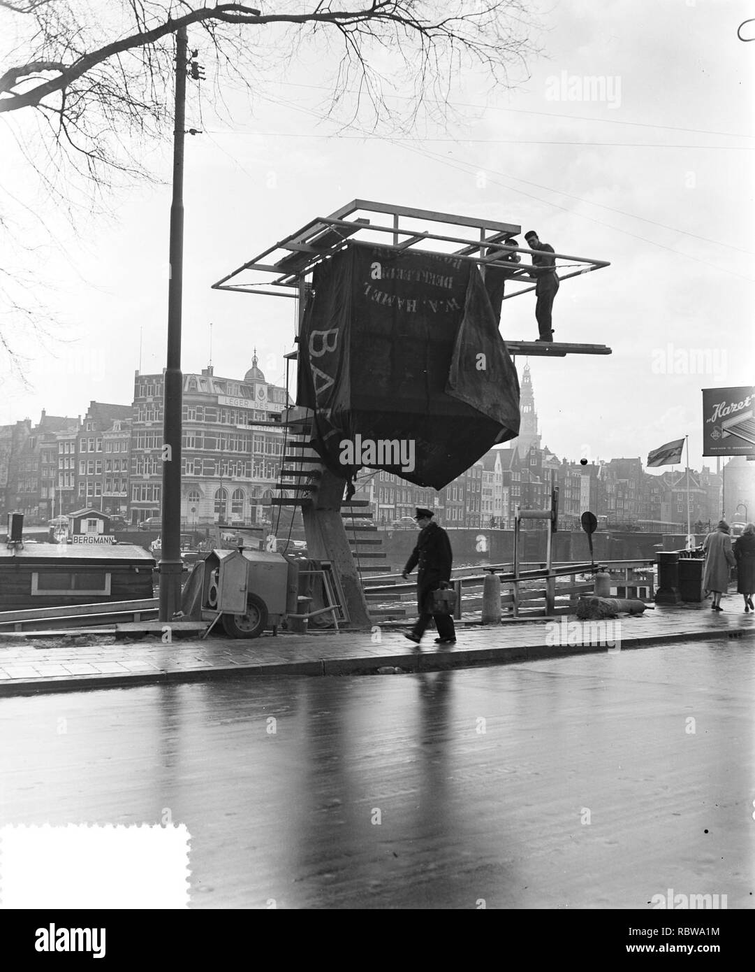 Aanbouw duiventil voor verkeer Centraal Station Amsterdam, Bestanddeelnr 906-9159. Stockfoto