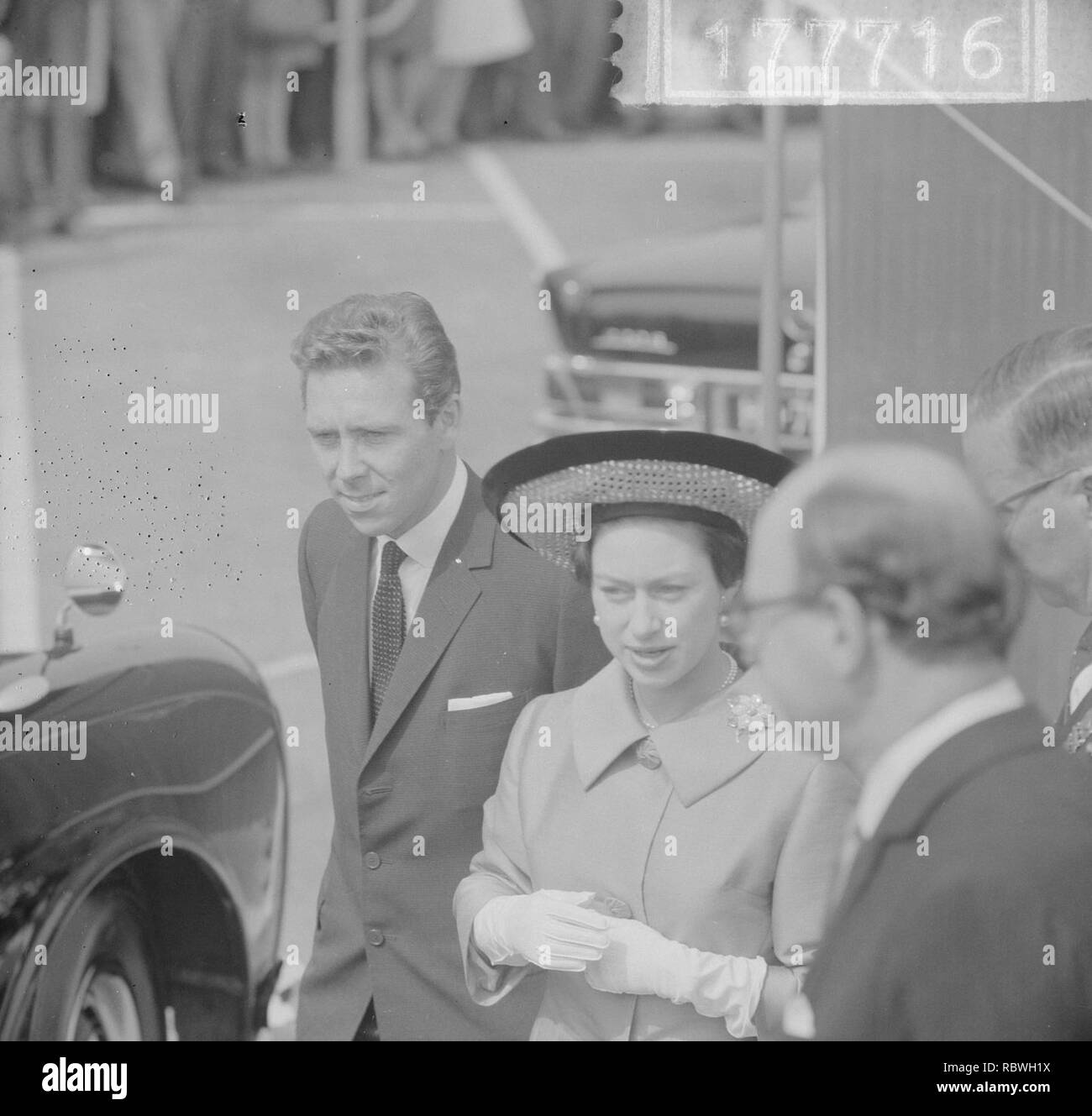 Aankomst Prinses Margaret en Lord Snowdon in De Haven van Amsterdam, Bestanddeelnr 917-7716. Stockfoto