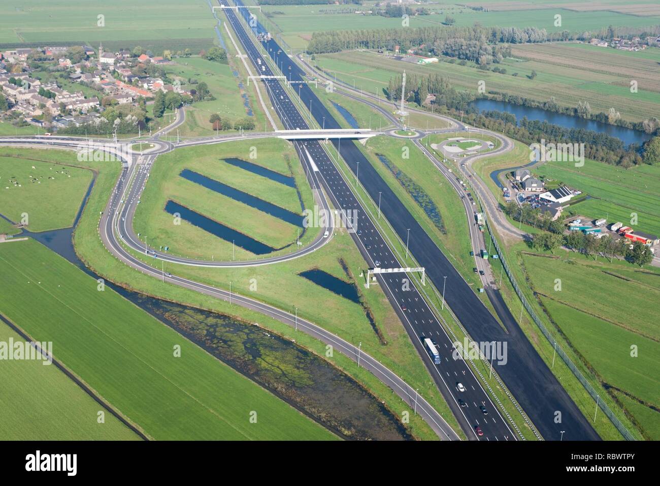 NL -2010-10-09 2 Deil-Everdingen © Foto: Joop van Houdt/Rijkswaterstaat Aansluiting 2 Everdingen. Stockfoto