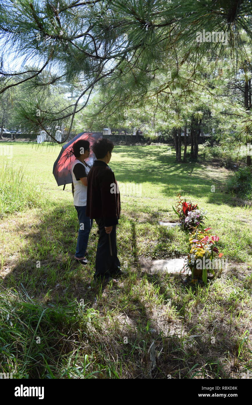 Memorial Tag am 2. Phil-Am, Veteranen Friedhof, ist die letzte Ruhestätte für militärische und zivile Opfer der Kriege Stockfoto