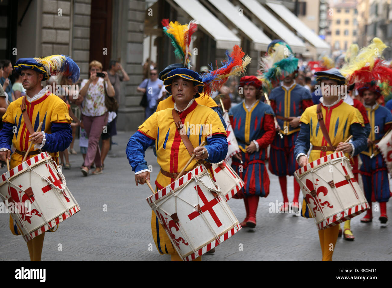 Florenz, Italien - 10 August, 2018: historische Parade während Fest von San Lorenzo. Diese jährliche Veranstaltung tief in der Tradition der Stadt verwurzelt, und beenden Stockfoto