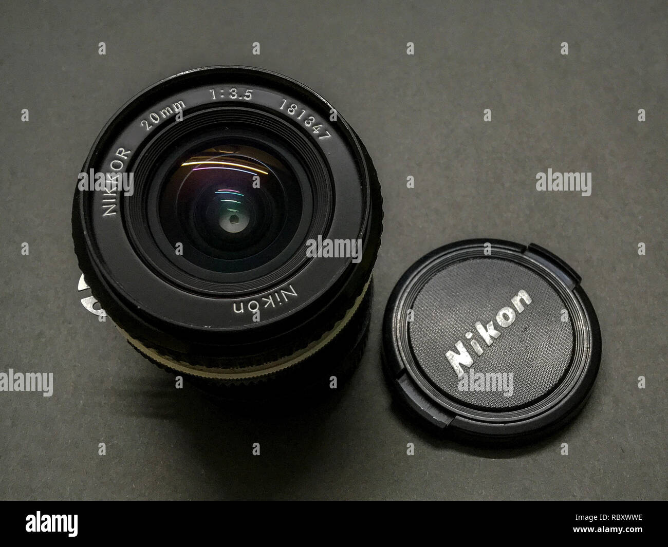 12-Jan-2019 - Vintage 20 mm 3,5 AI-s Nikon Kalyan in der Nähe von Mumbai Maharashtra Indien Asien Stockfoto