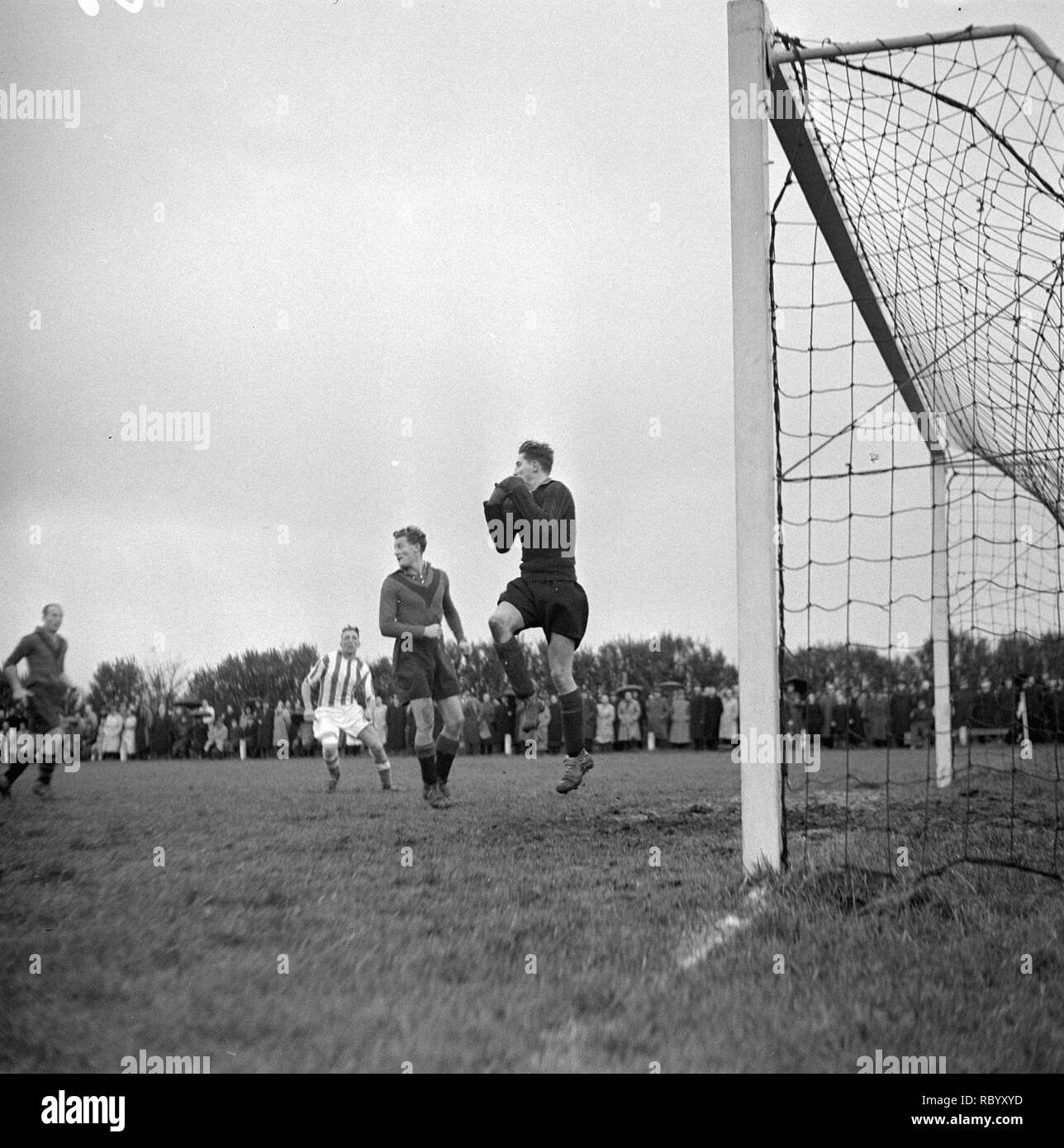 AFC-doelman in actie, Bestanddeelnr 902-4522. Stockfoto