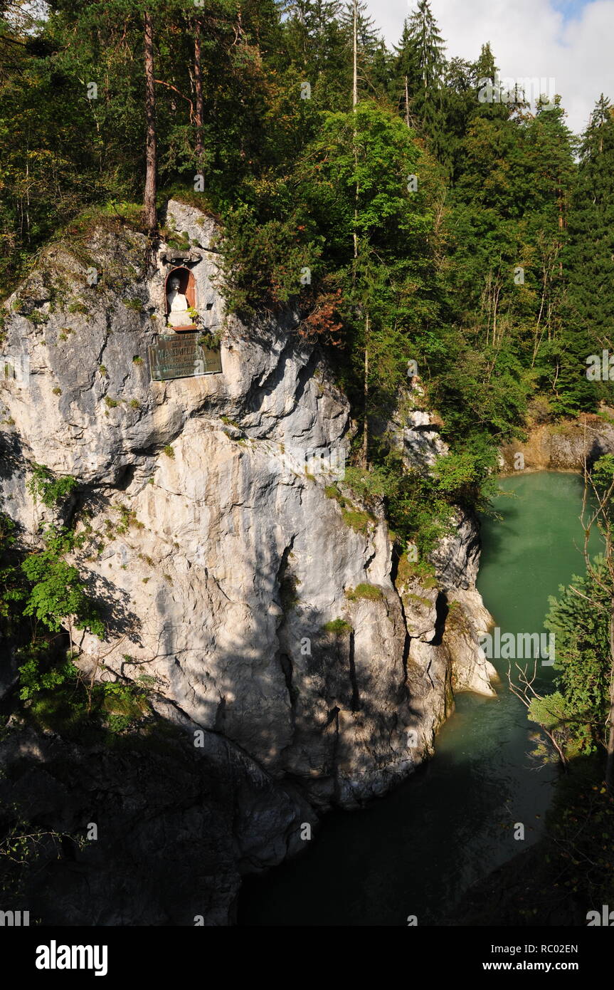 Blick von der Brücke der Lechfall in der Nähe Lech Stockfoto