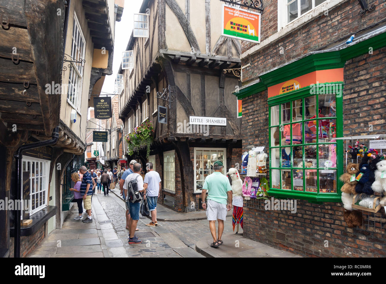 'The Shambles' mittelalterliche Straße, Newgate, York, North Yorkshire, England, Vereinigtes Königreich Stockfoto