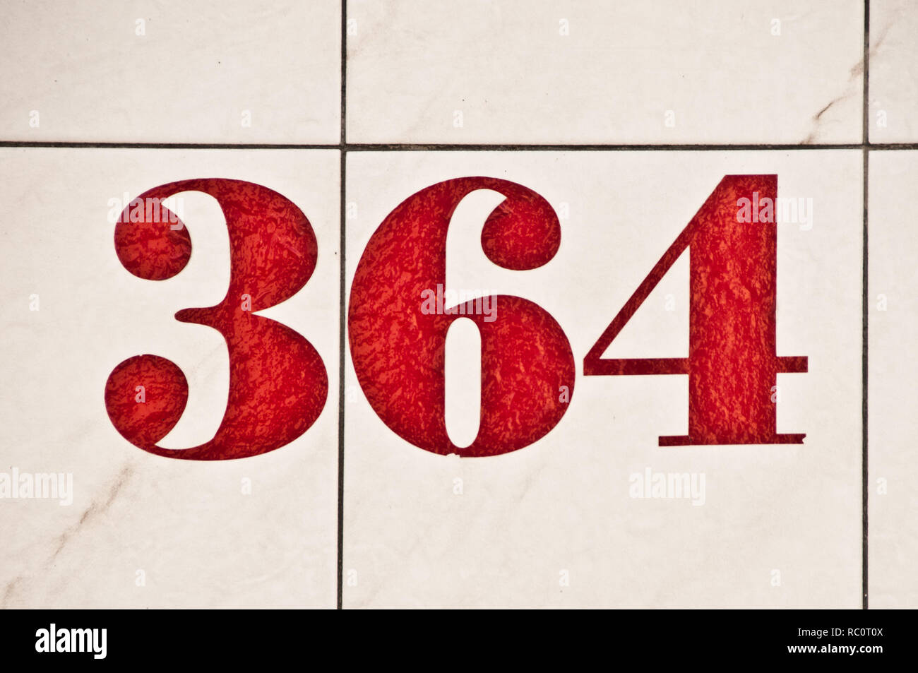 Nummer 364 - Haus Nummerierung Platte Stockfoto