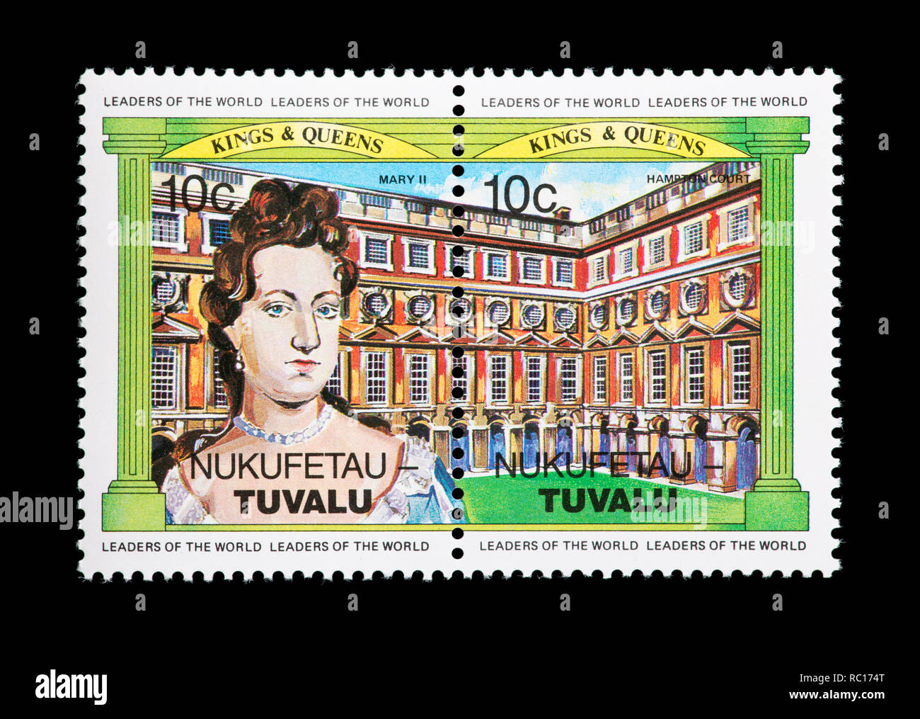 Briefmarke von Nukufetau, Tuvalu, Maria II und Hampton Court. Stockfoto
