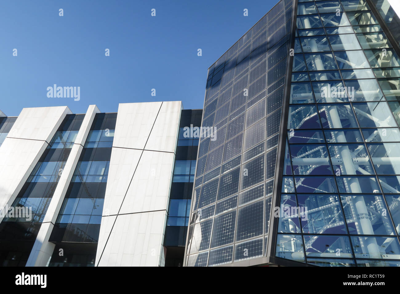 Beispiel für moderne Architektur in Turin Stockfoto