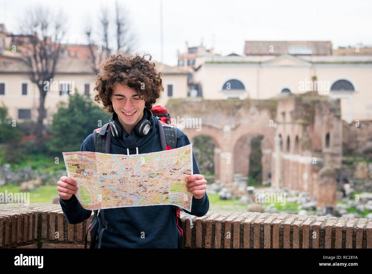 Attraktive touristische an touristische Karte in der Nähe von Forum Romanum in Rom, Italien. Stockfoto