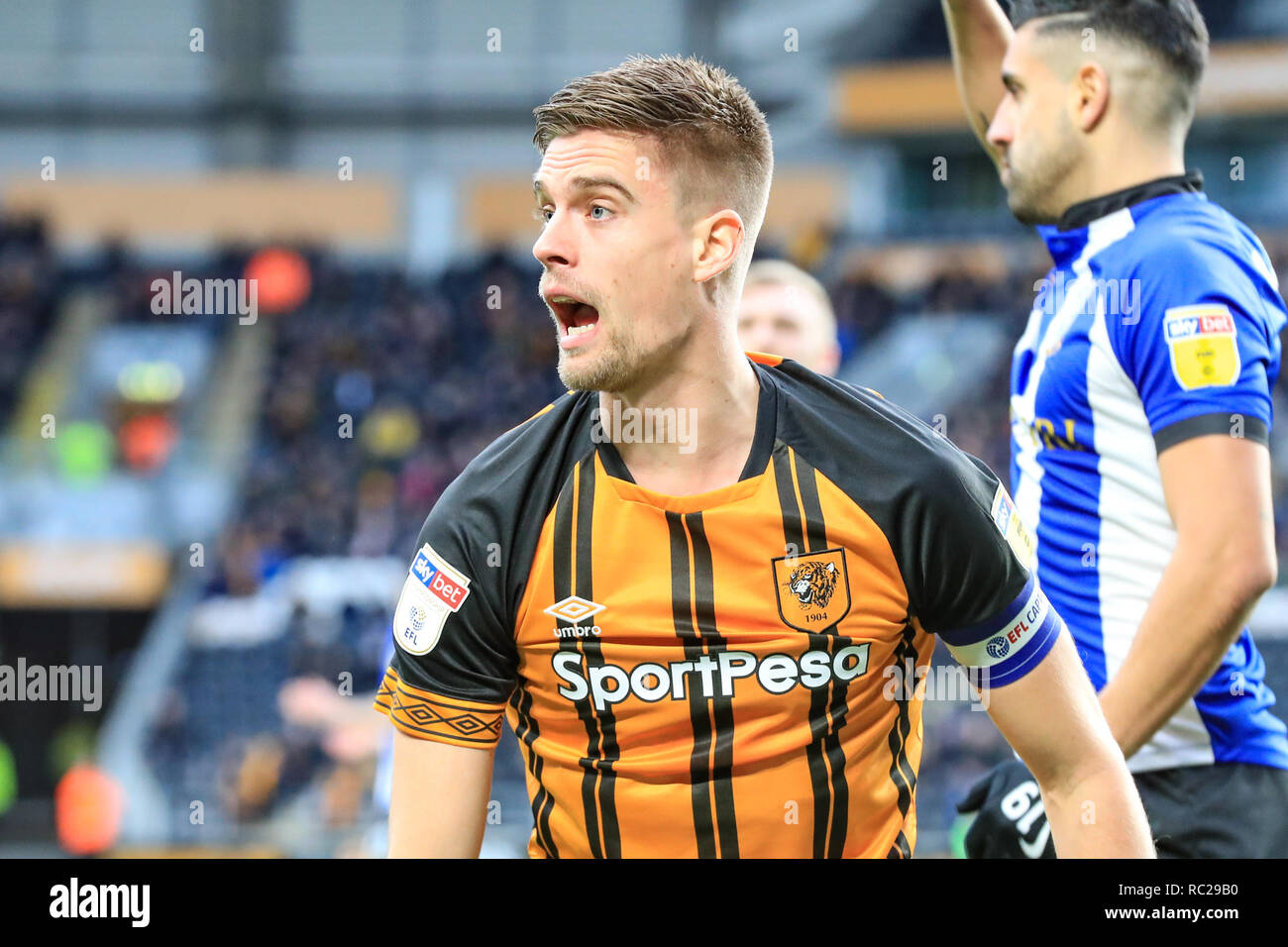 12. Januar 2019, kcom Stadion, Hull, England; Sky Bet Meisterschaft, Hull City vs Sheffield Mittwoch; Markus Henriksen von Hull City in Aktion Quelle: John Hobson/News Bilder der Englischen Football League Bilder unterliegen DataCo Lizenz Stockfoto