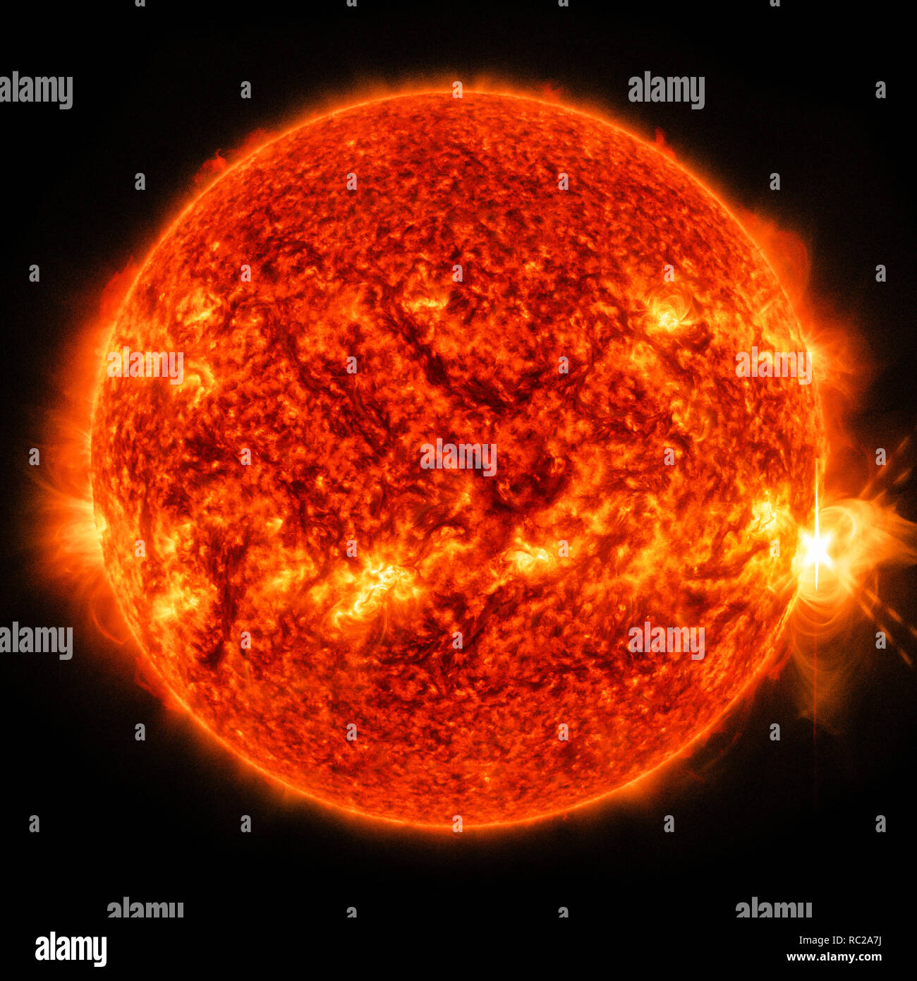 Die Schönheit des Universums: Die Sonne und ihre Fackeln-Element dieses Bild der NASA Goddard Space Flight Center/SDO bereitgestellt Stockfoto