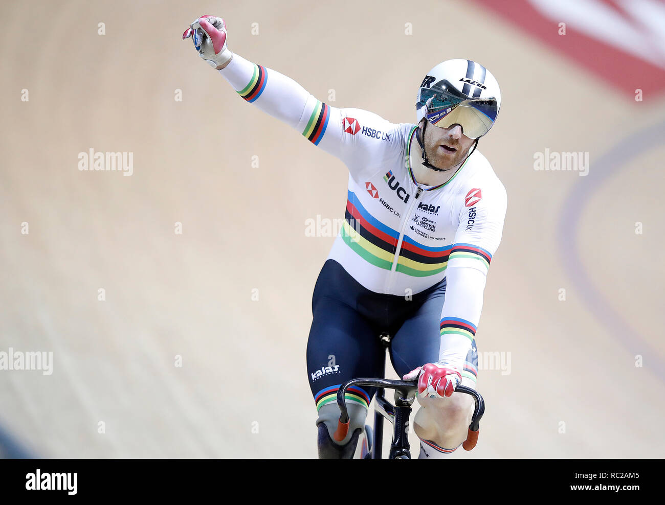 Großbritanniens Jody Cundy feiert gewann das Mixed Team Sprint Final, bei Tag drei der Manchester Paracycling International bei der HSBC UK National Radfahren Centre, Manchester. Stockfoto