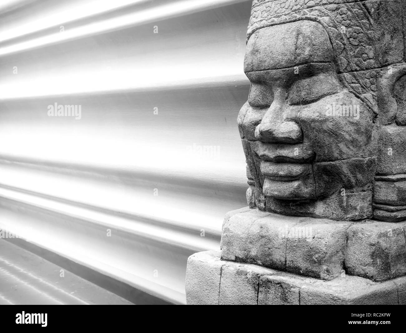 Die alten Sandstein Skulptur, das Dekor des Hotels Stockfoto