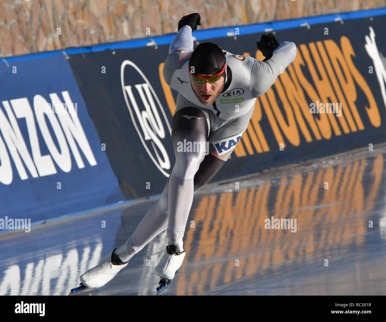 11-01-2019 SCHAATSEN: SPEEDSKATING: ISU EUROPAMEISTERSCHAFTEN ALLROUND & SPRINT: KLOBENSTEIN Nico Ihle (GER) 1000 m Foto: Margarita Bouma Stockfoto