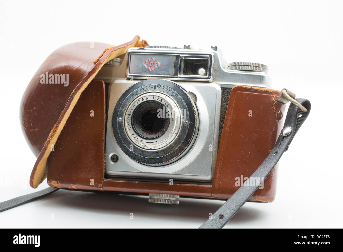 Eine alte Agfa Silette - L - Prontor SVS film Kamera von einem Antiquitäten  Shop in Wiltshire England UK GB gekauft Stockfotografie - Alamy