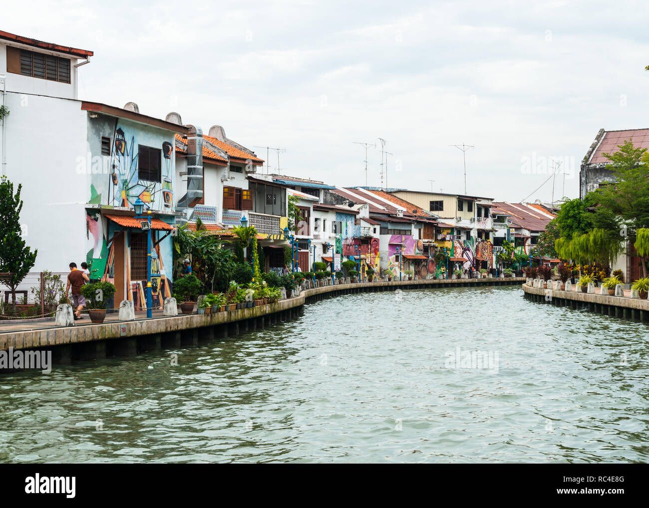 Der Blick auf die Altstadt von Malakka und die malakka River (Sungai Melaka) vom Riverwalk entfernt. UNESCO-Herit Stockfoto