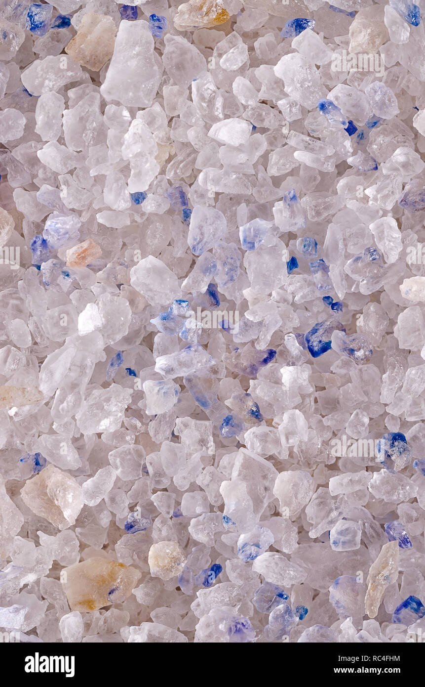 Persisch Blau Salzkristalle Oberfläche, Makro Foto. Feine Steinsalz aus dem Iran. Würzen. Stockfoto