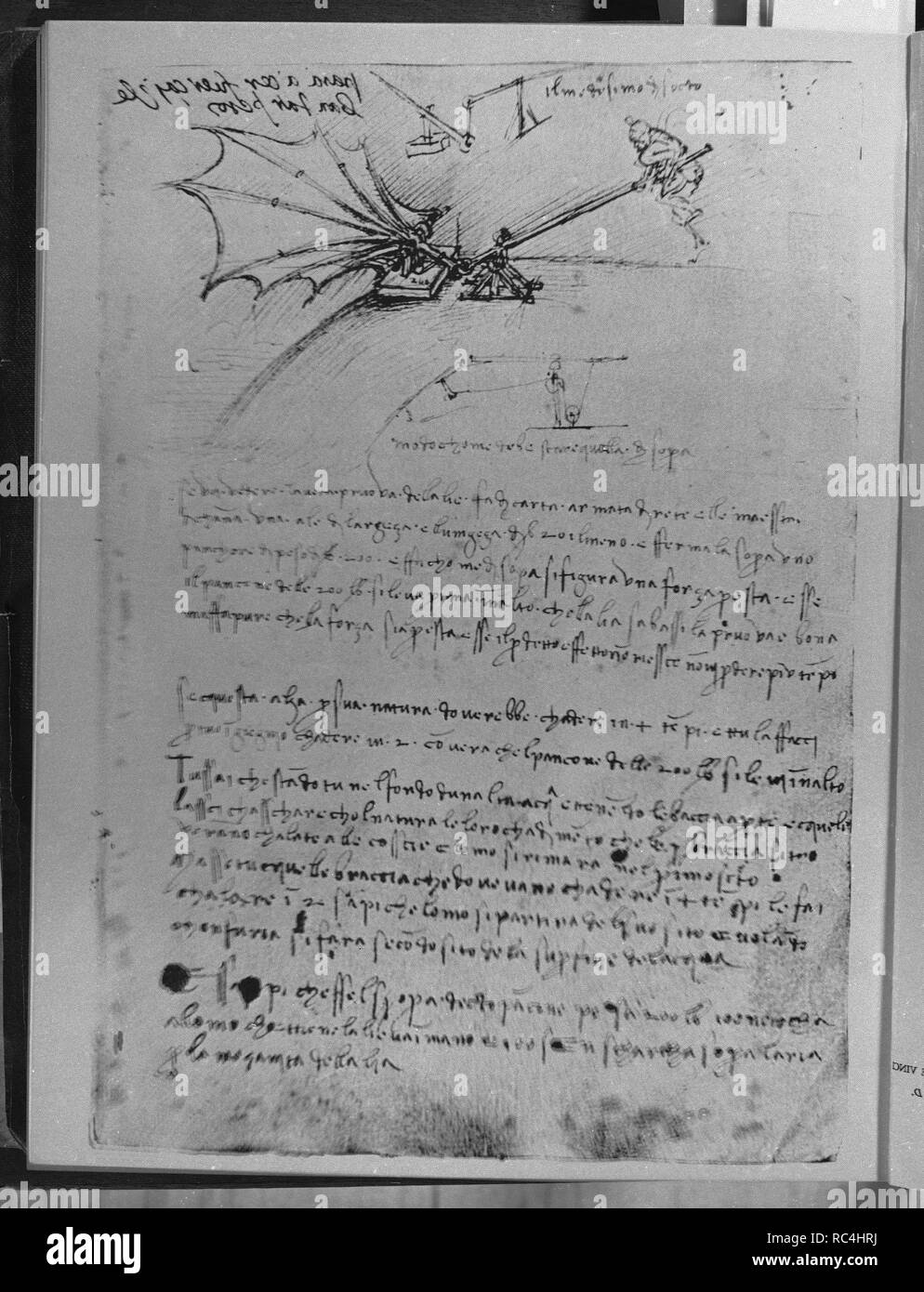 Fliegende Maschine - Manuskript aus dem 15. Jahrhundert - italienische Renaissance. Autor: LEONARDO DA VINCI. Stockfoto