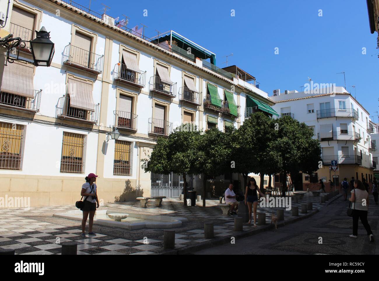 Ein schönes, kleines und klassischen spanischen Plaza in Cordoba, Andalusien, Spanien Stockfoto