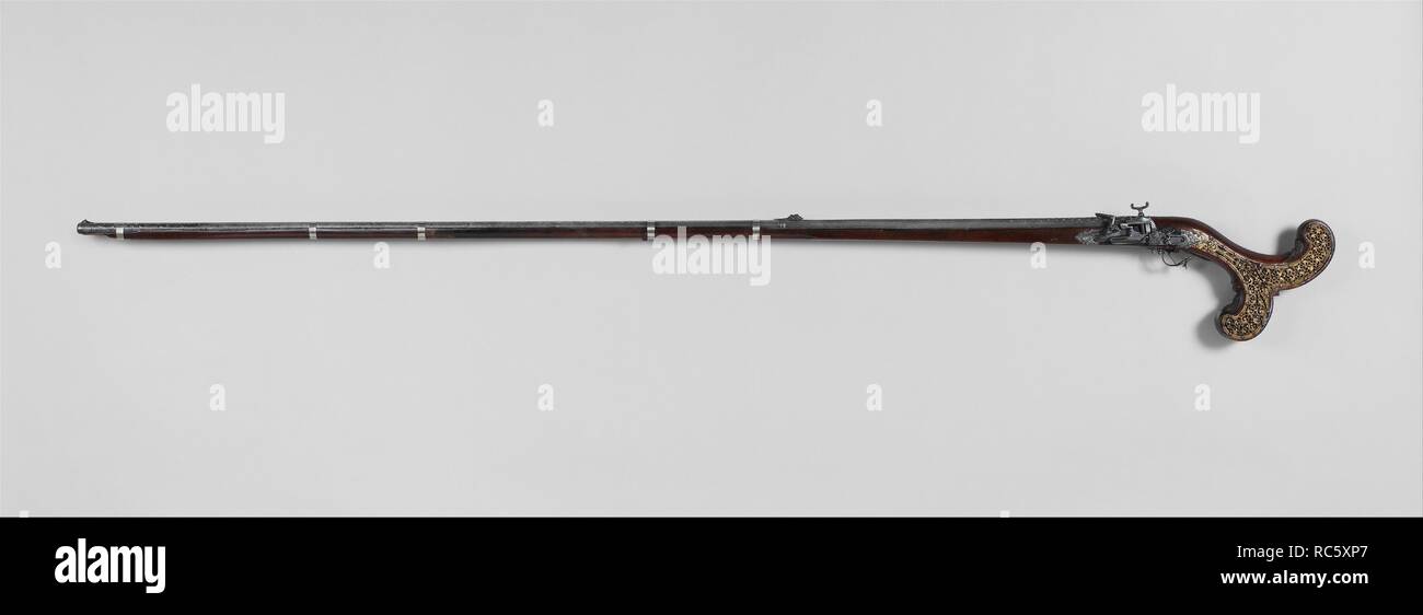 Flintlock Gewehr. Kultur: Sri Lankan. Abmessungen: L 87 cm. (221,6 cm); L. des Zylinders 73 3/4 in. (187,3 cm), Cal. .54 in. (13,7 mm); Wt. 11 lb. 2 oz. (5046g). Datum: 18. Museum: Metropolitan Museum of Art, New York, USA. Stockfoto