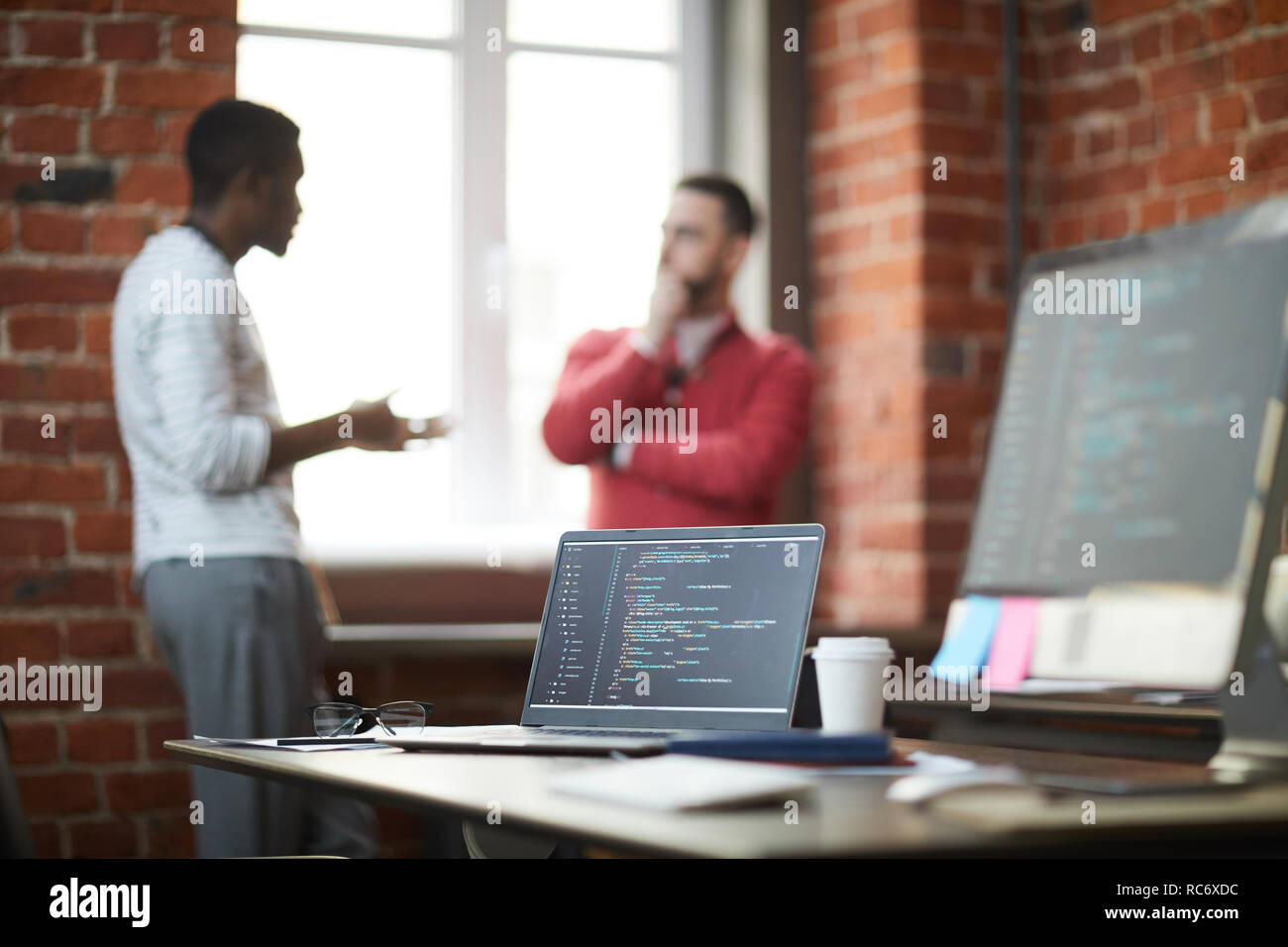 Arbeitsplatz der Software Engineer Stockfoto