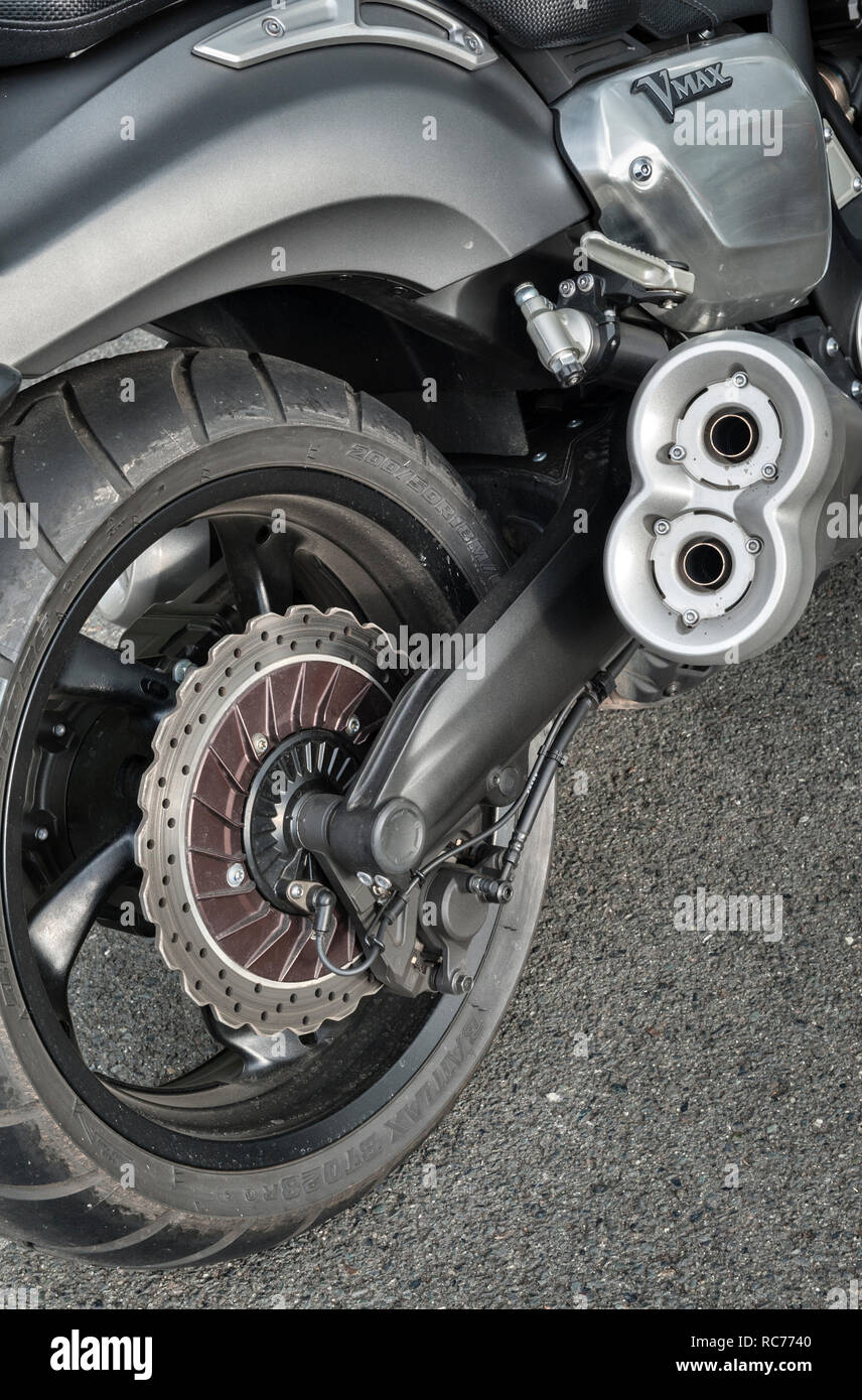4 rad fahrrad -Fotos und -Bildmaterial in hoher Auflösung – Alamy