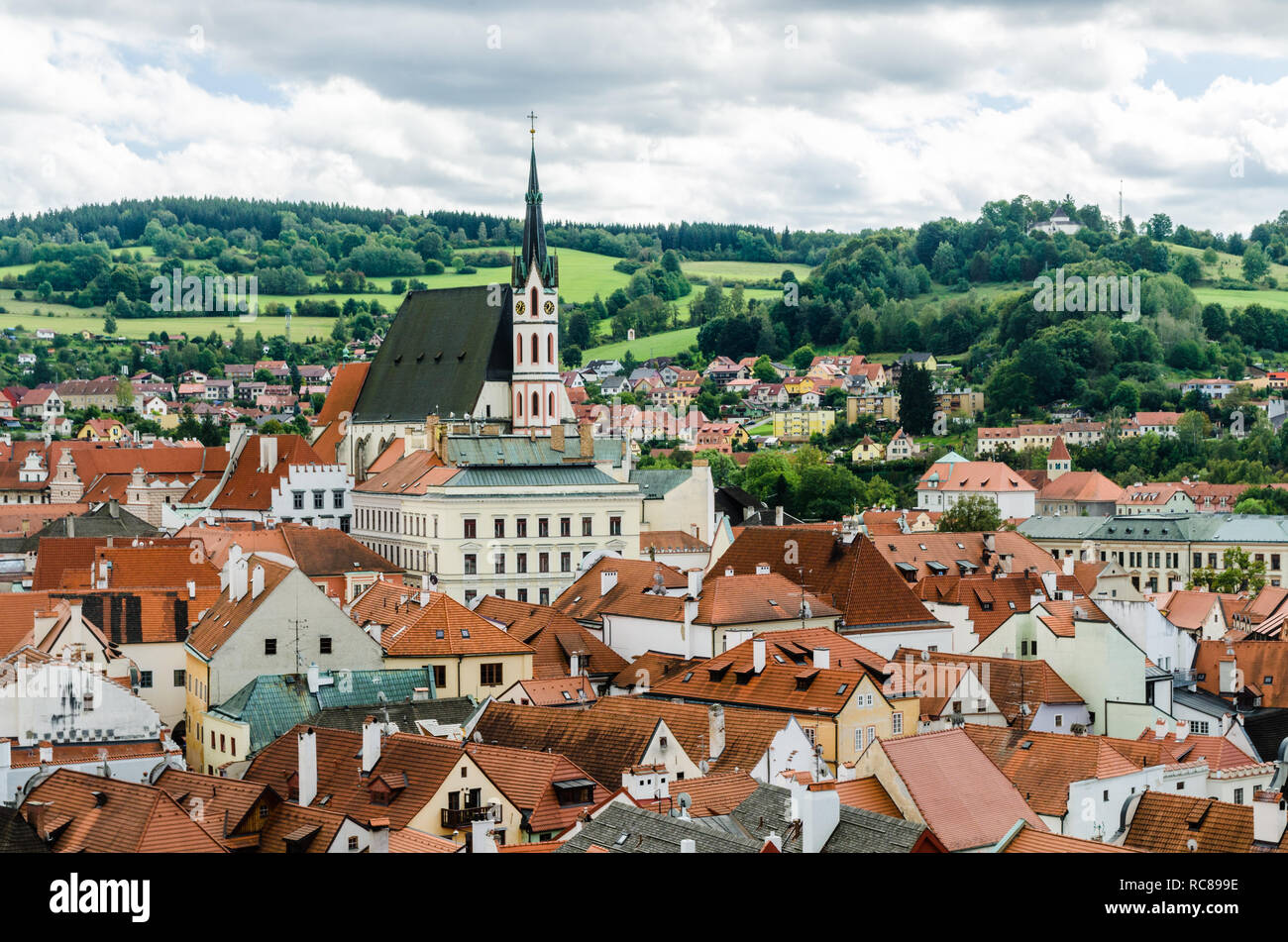 Saint Vitus Kirche und Altstadt, Cesky Krumlov, Tschechische Republik Stockfoto