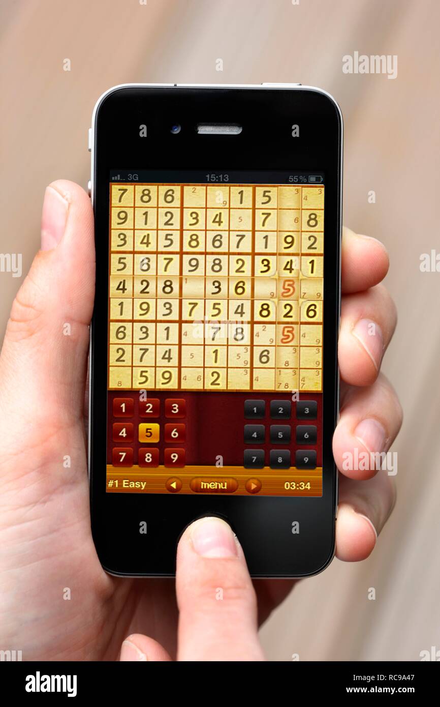 Iphone, Smartphone, App auf dem Bildschirm, Sudoku Stockfoto