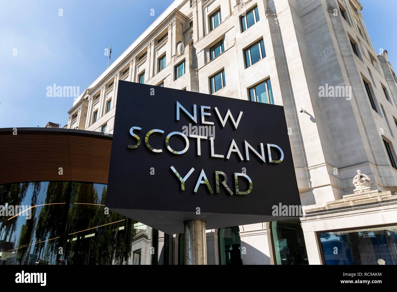 Bau von New Scotland Yard, Westminster, London, Großbritannien Stockfoto