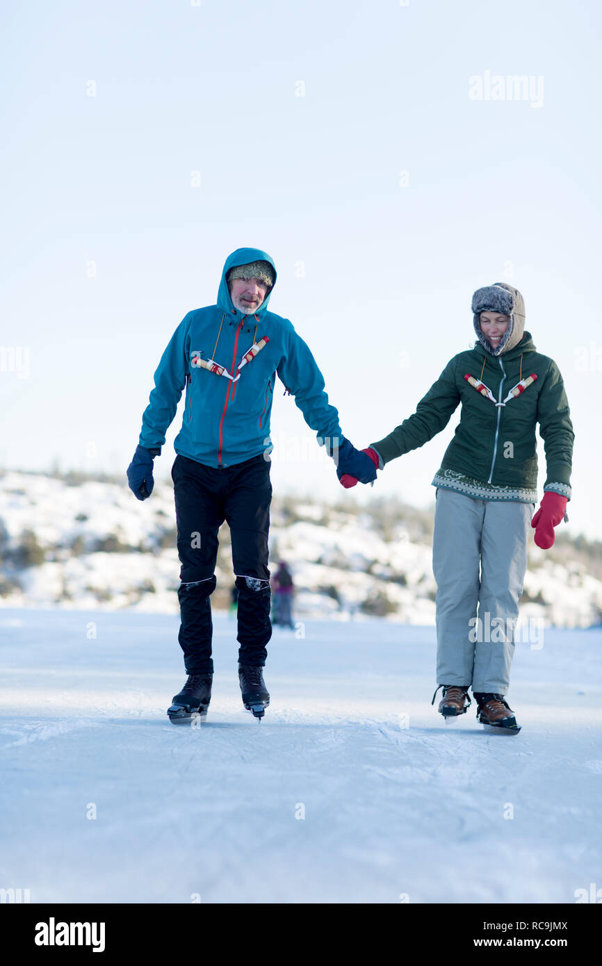 Paar-Eislaufen Stockfoto