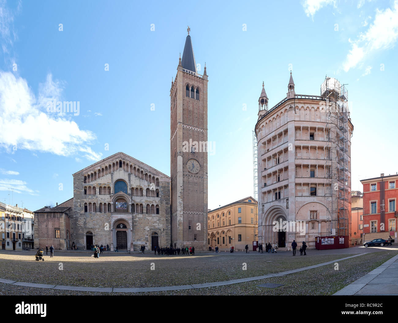 Blick auf die Kathedrale Santa Maria Assunta - Parma - Emilia Romagna - Italien Stockfoto
