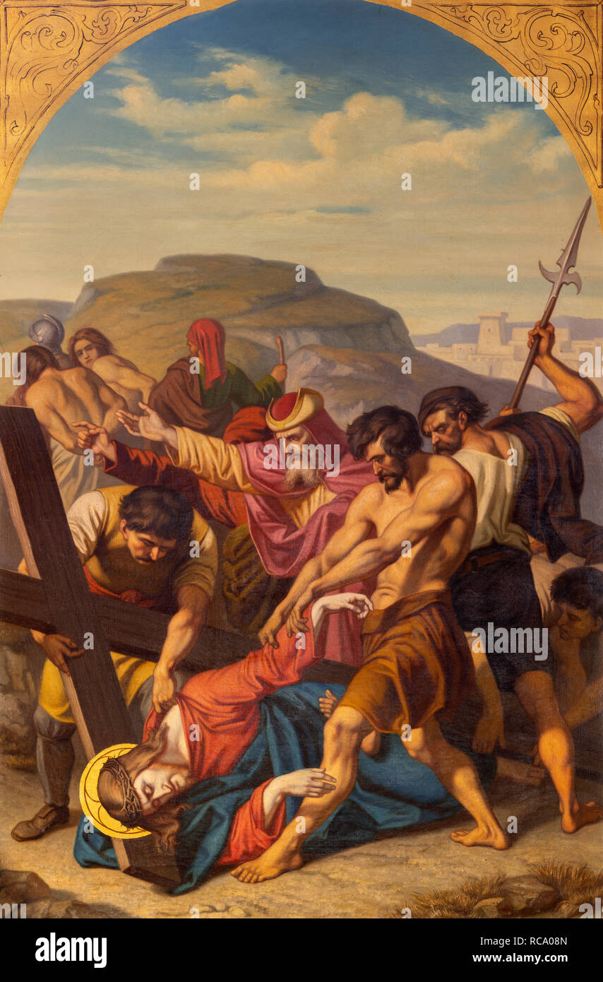 Prag, tschechische Republik - 15. Oktober 2018: Die Malerei von Jesus fällt unter dem Kreuz in der Kirche Basilika svatého Petra eine Pavla na Vyšehrade Stockfoto