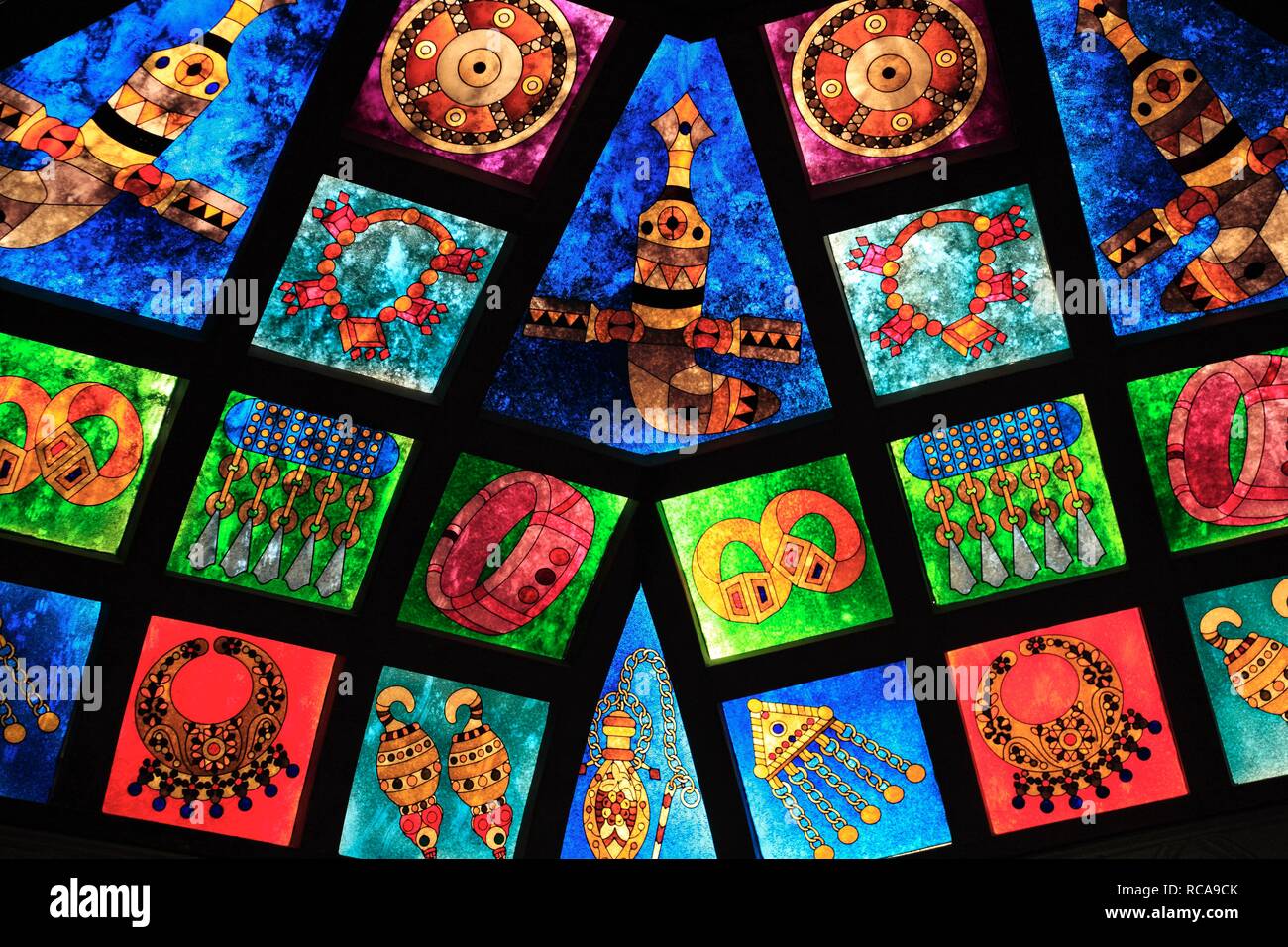 Glaskuppel in der Muttrah Souk Markt, Muscat, Oman, Arabische Halbinsel, dem Nahen Osten, Asien Stockfoto