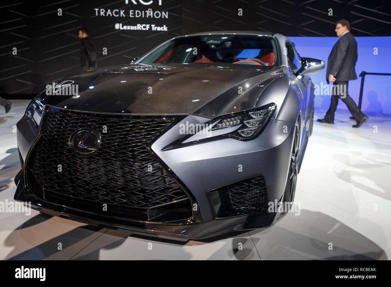 Detroit, Michigan, USA. 14 Jan, 2019. Lexus zeigt die aktualisierte RC F während der North American International Auto Show in Detroit, Michigan, USA am 14.01.2019. Credit: Elaine Cromie/Xinhua/Alamy leben Nachrichten Stockfoto