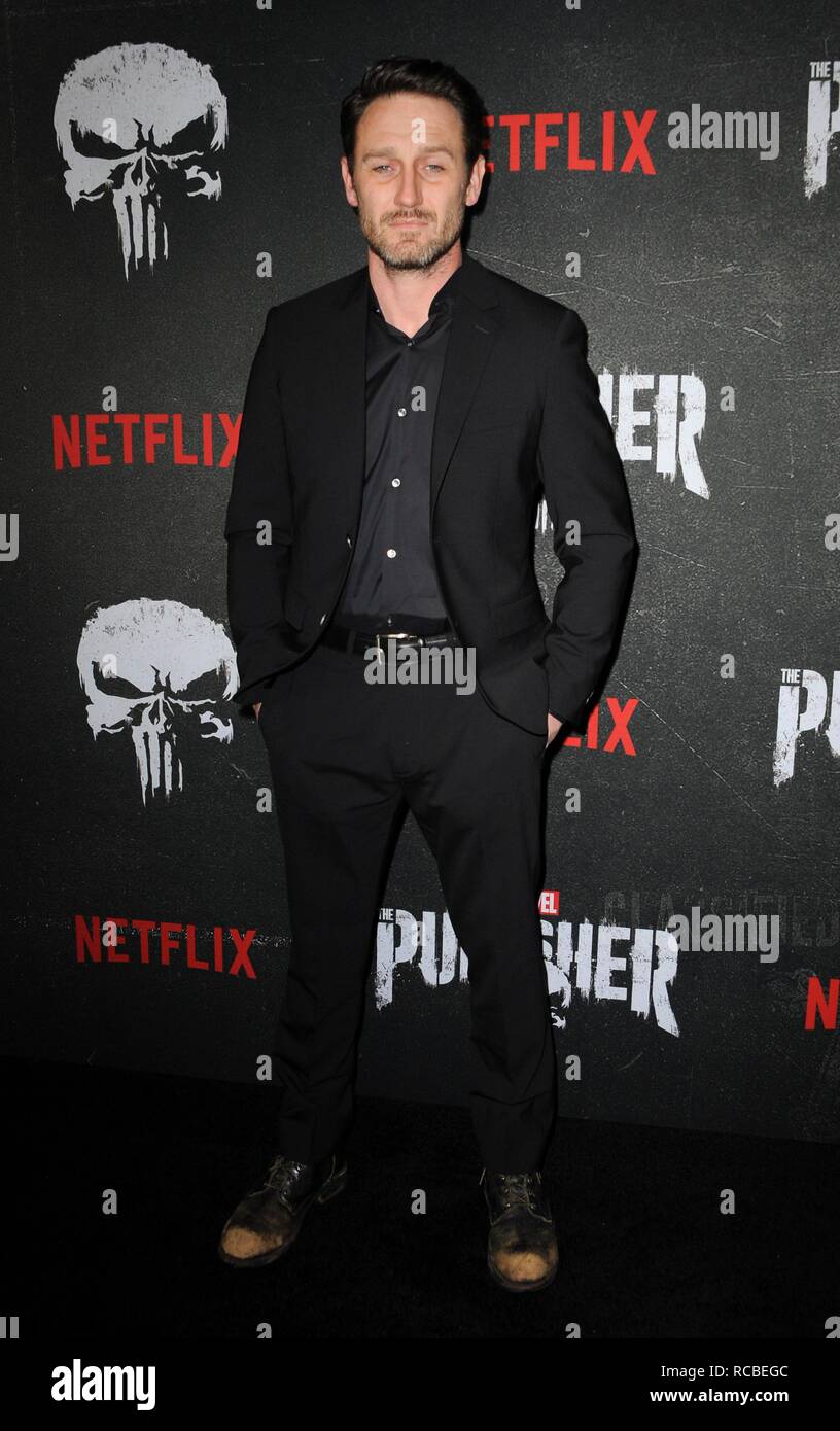 Los Angeles, CA, USA. 14 Jan, 2019. Josh Stewart in der Ankunftshalle für Marvel PUNISHER Premiere auf NETFLIX, ArcLight Hollywood, Los Angeles, CA 14. Januar 2019. Credit: Elizabeth Goodenough/Everett Collection/Alamy leben Nachrichten Stockfoto