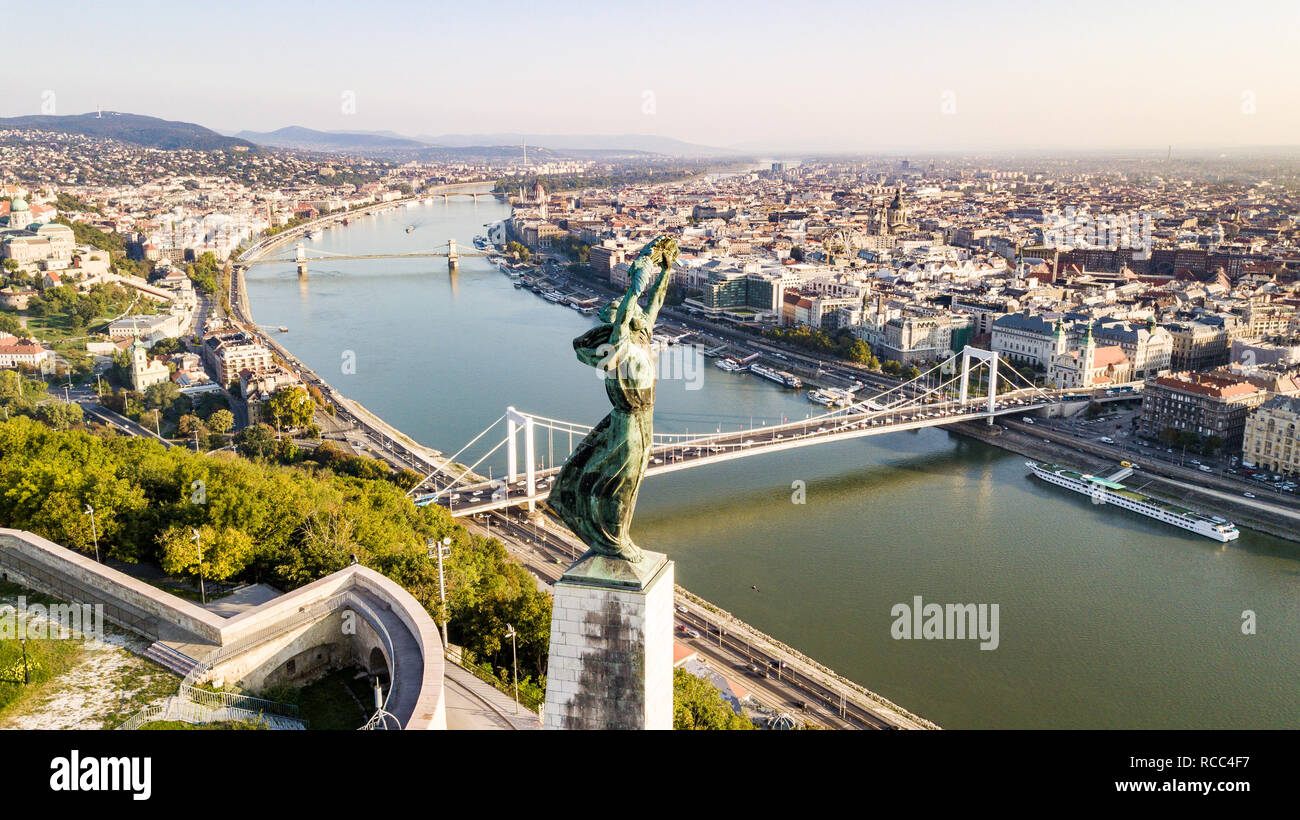 Freiheitsstatue Szabadság szobor, Citadella, Budapest, Ungarn Stockfoto