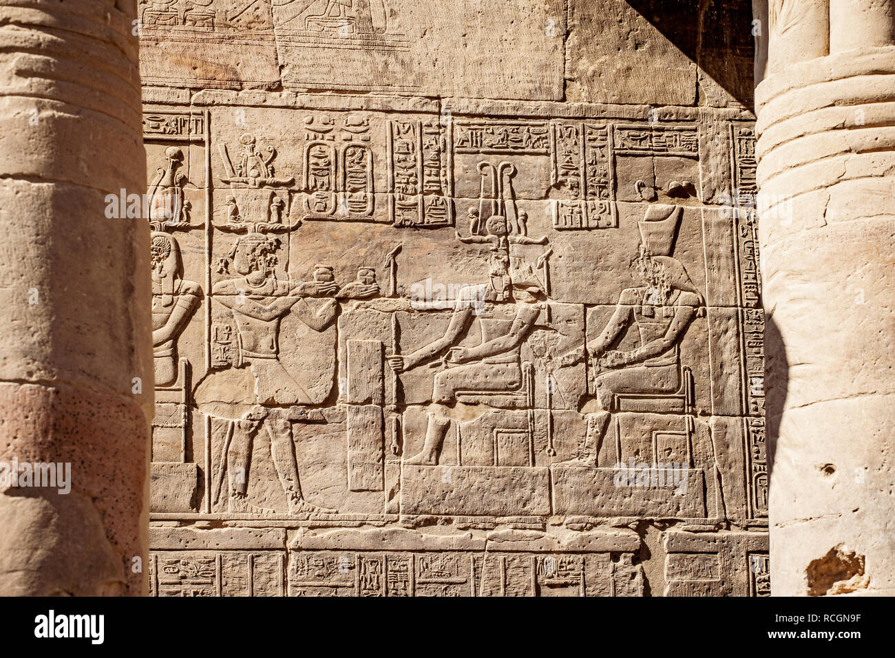 Ägyptischen antiken Hieroglyphen Assuan Philae Tempel Stockfoto