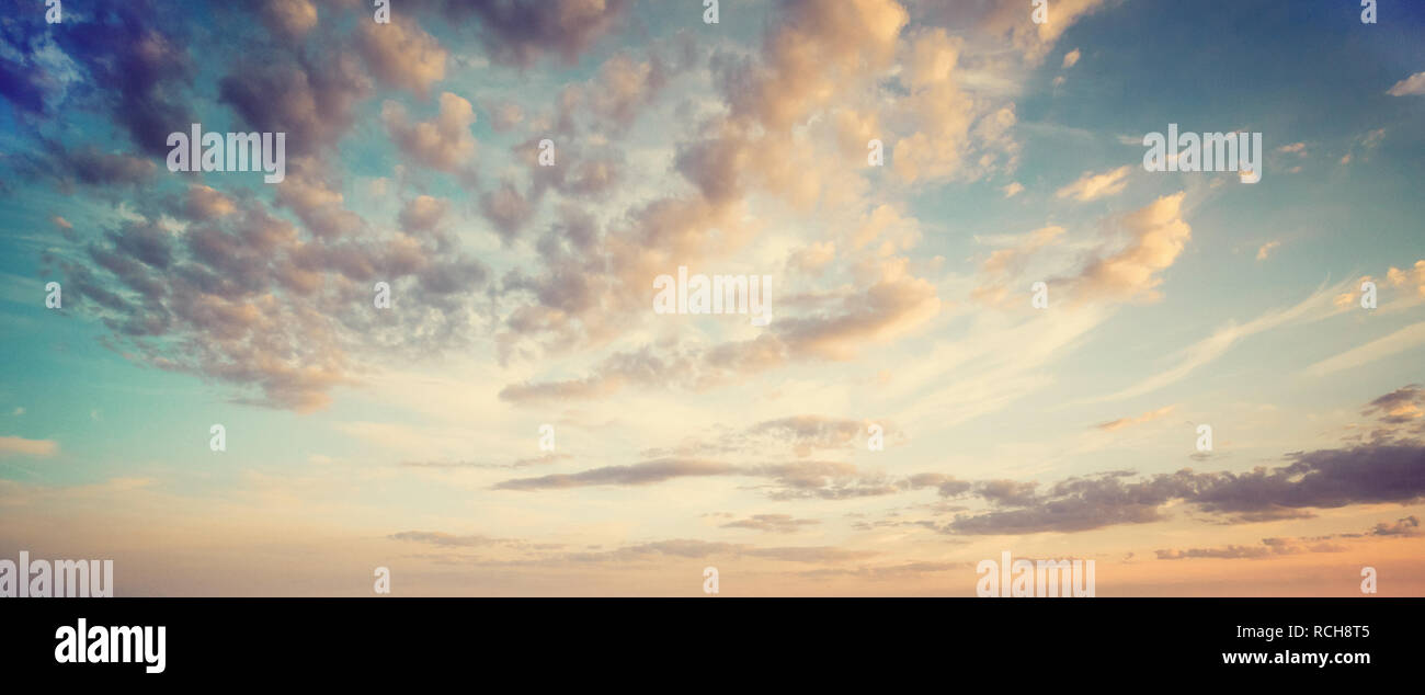 Sommer himmel wolken Stockfoto