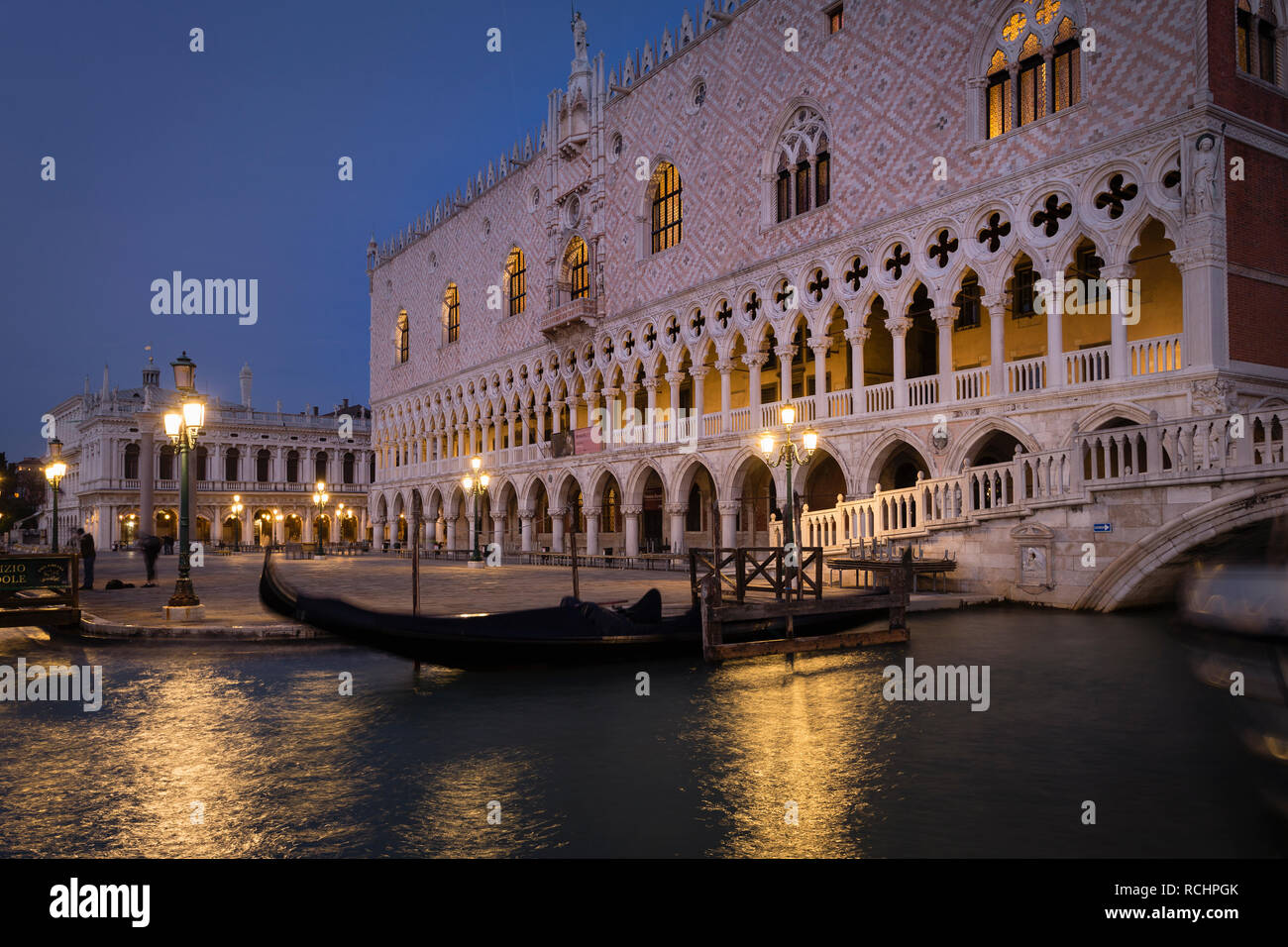Doge's Palace in der Morgendämmerung, Venedig, Italien Stockfoto