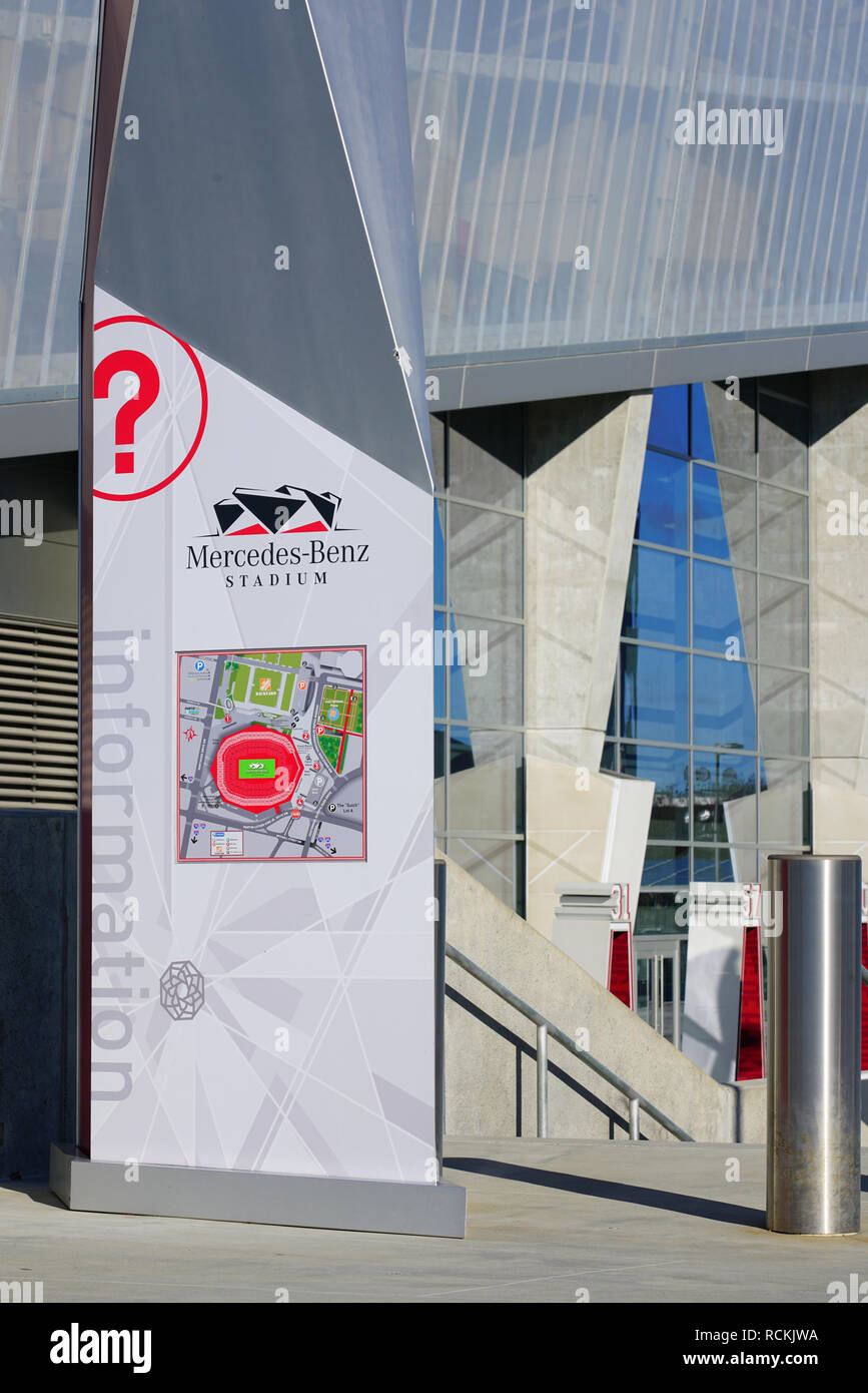 Blick auf die Mercedes-Benz-Stadion, ein multi-purpose Sports Arena in Atlanta, Georgia, der Heimat der Atlanta Falcons, Wirt des NFL Superbowl LIII 53 Stockfoto