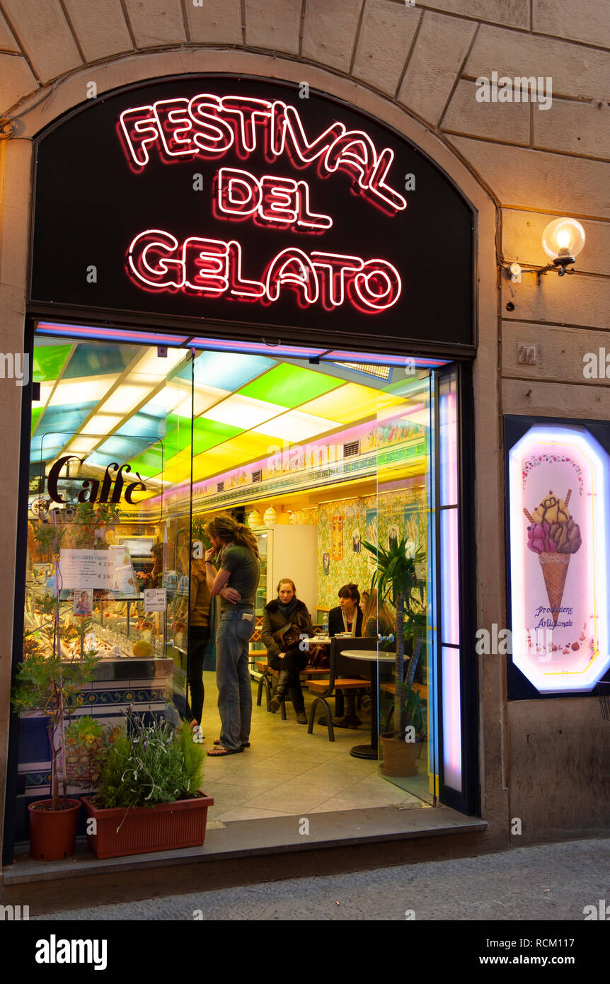 Außenansicht der Gelateria, Florenz, Italien Stockfoto