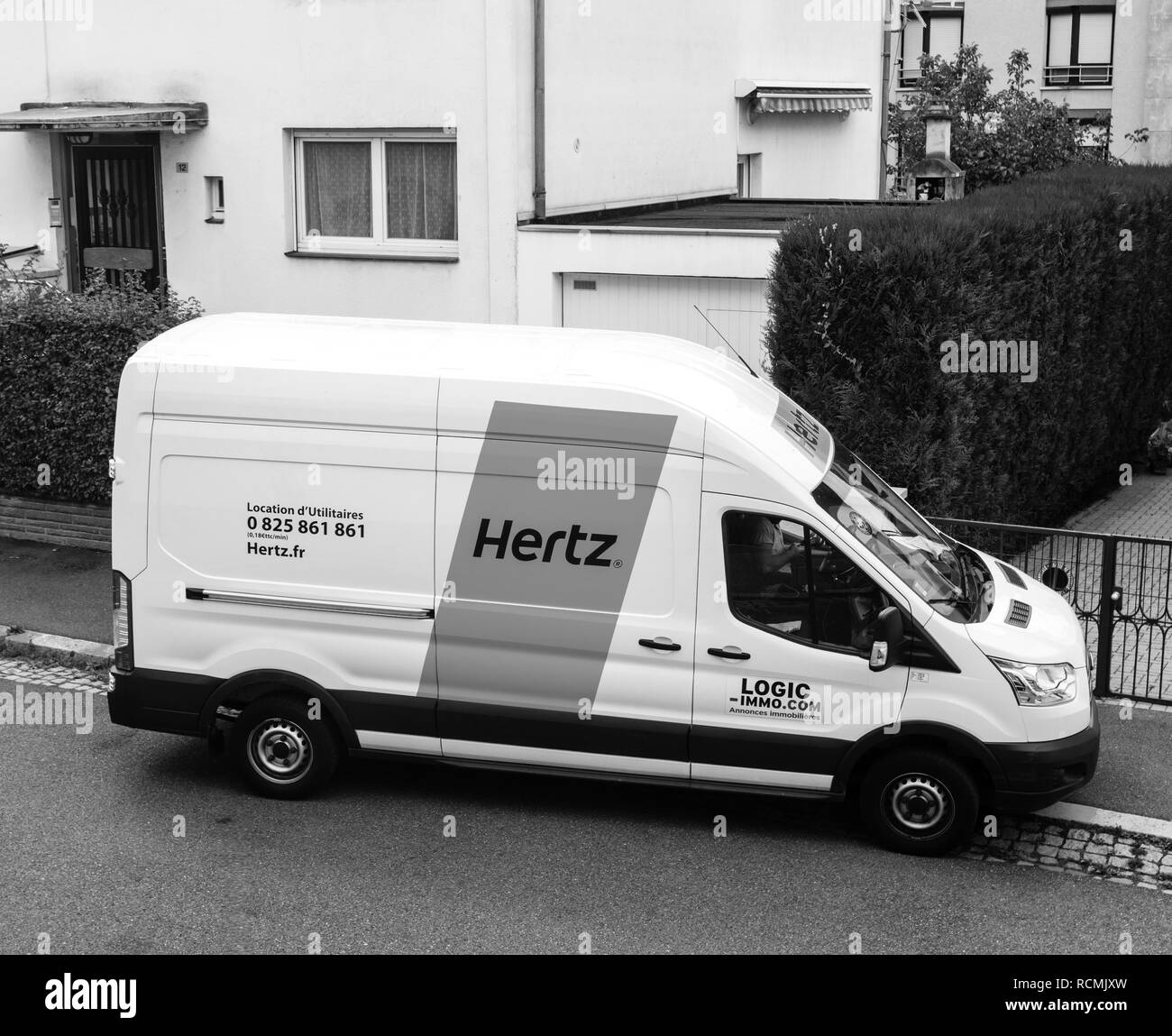 hertz autovermietung essen bottroper strasse 327