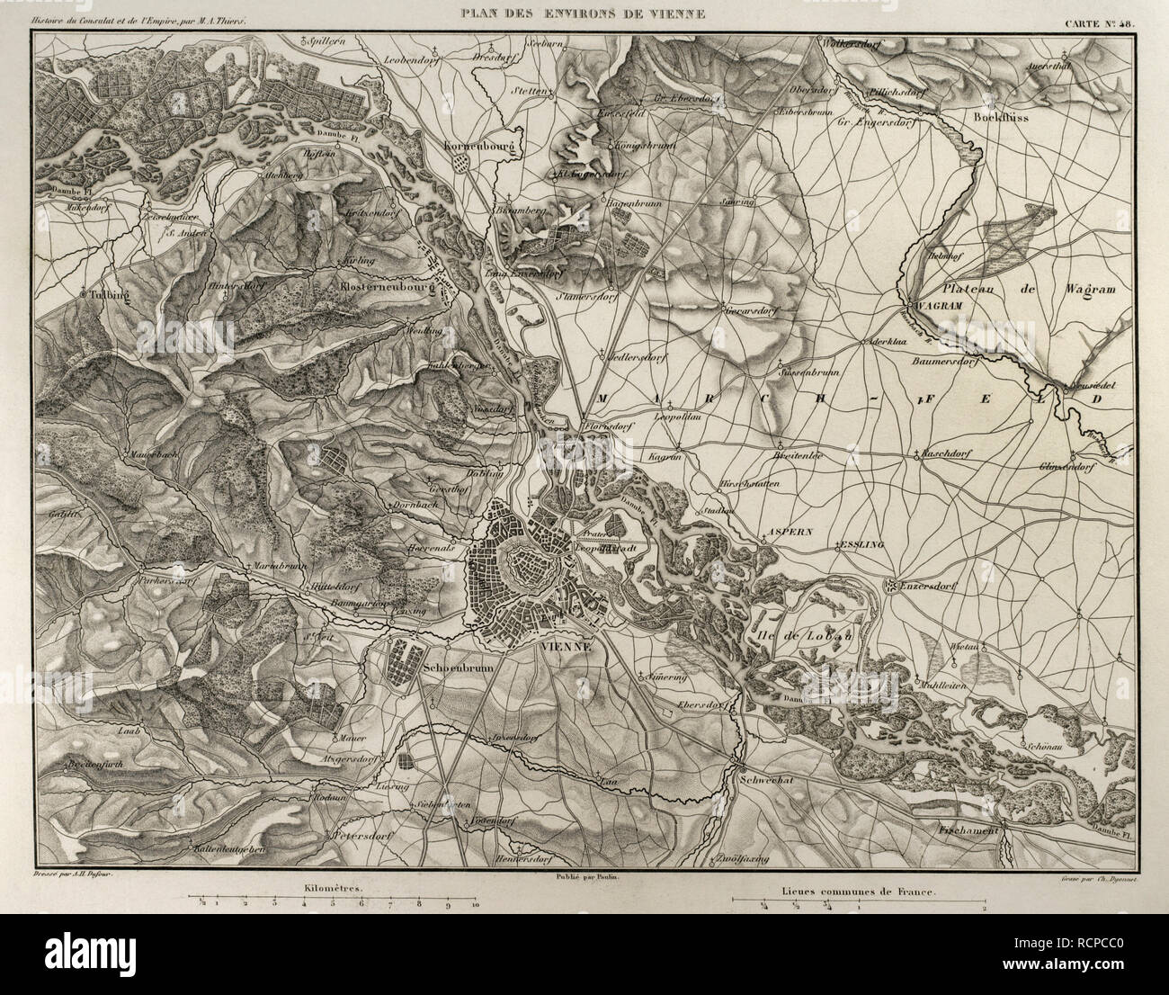 Napoleonischen Karte. Umgebung von Wien, Österreich. Atlas de l'Histoire du Consulat et de l'Empire. Konsulat und Empire in Frankreich unter Napoleon von Marie Joseph Louis Adolphe Thiers (1797-1877). Zeichnungen von Dufour, Stiche von Dyonnet. In Paris, 1864 bearbeitet werden. Stockfoto