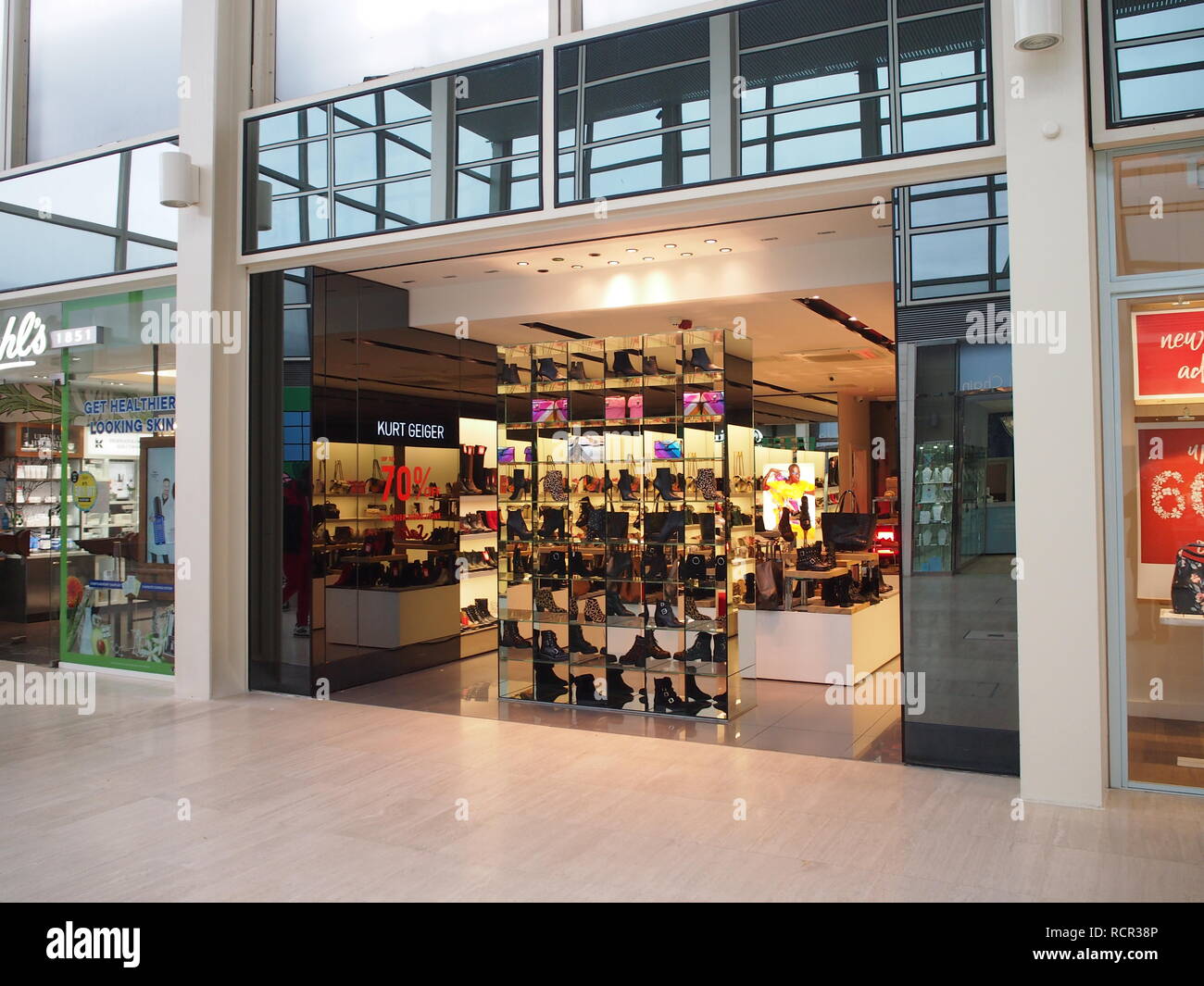Kurt Geiger Schuhgeschäft in Milton Keynes Einkaufszentrum Stockfotografie  - Alamy