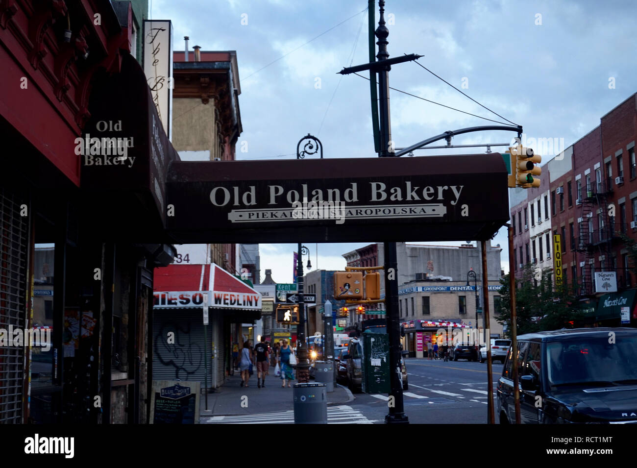 Greenpoint, Brooklyn, NY: Alte Polen Bäckerei, polnische Lebensmittel, immigrant Business in New York, Markise unterzeichnen. Stockfoto