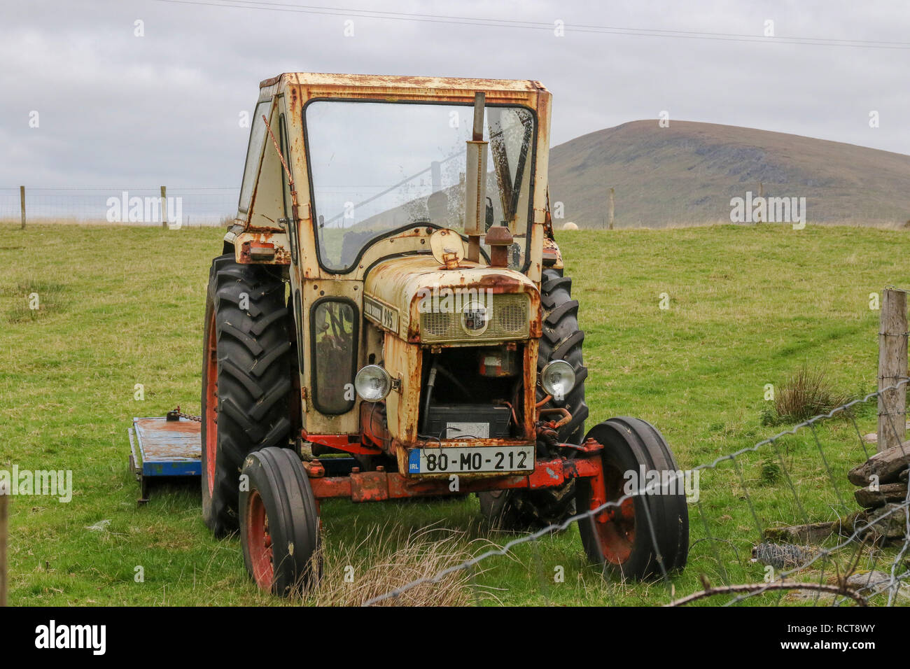 Seitenblinker-Paar Für Ford David Brown Traktor (Modell 990 U.a.) – Braun, 12V, Mit Parkleuchten-Funktion