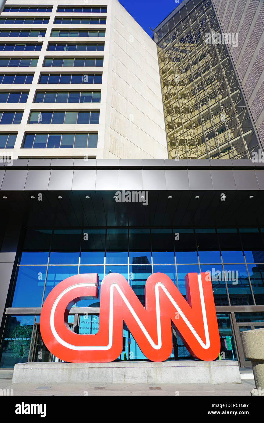 ATLANTA, GA - Blick auf das CNN Center, der Welt Sitz der CNN News Network in der Innenstadt von Atlanta, Georgia. Stockfoto
